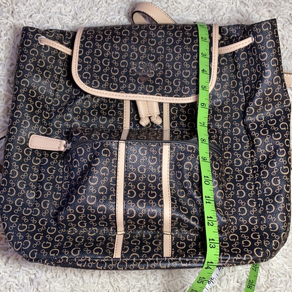 Guess backpack - Picture 10 of 10